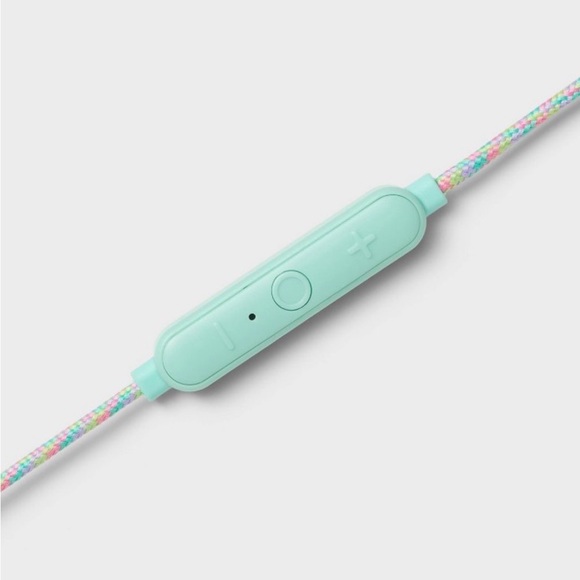 Roller Rabbit x Target wired earphones - Picture 2 of 7